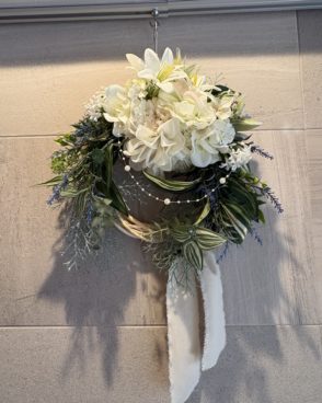 #025ホワイト円形リース