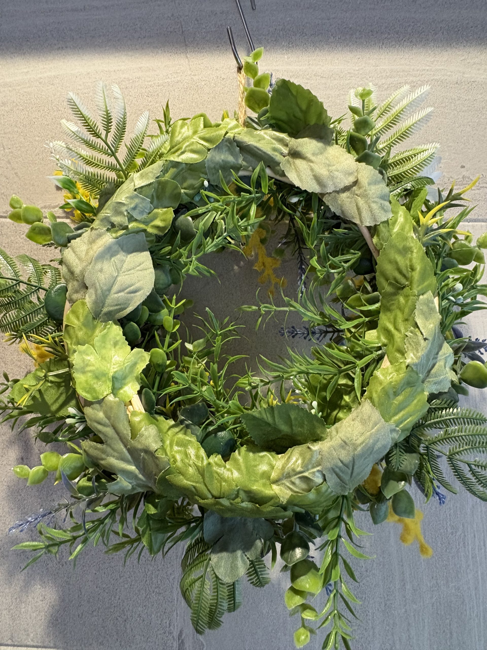 #022ボタニカルミモザ円形リース - 画像 (6)